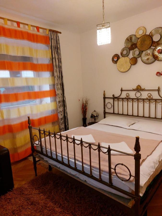 Piata Sfatului Pietonal Apartment Μπρασόβ Εξωτερικό φωτογραφία